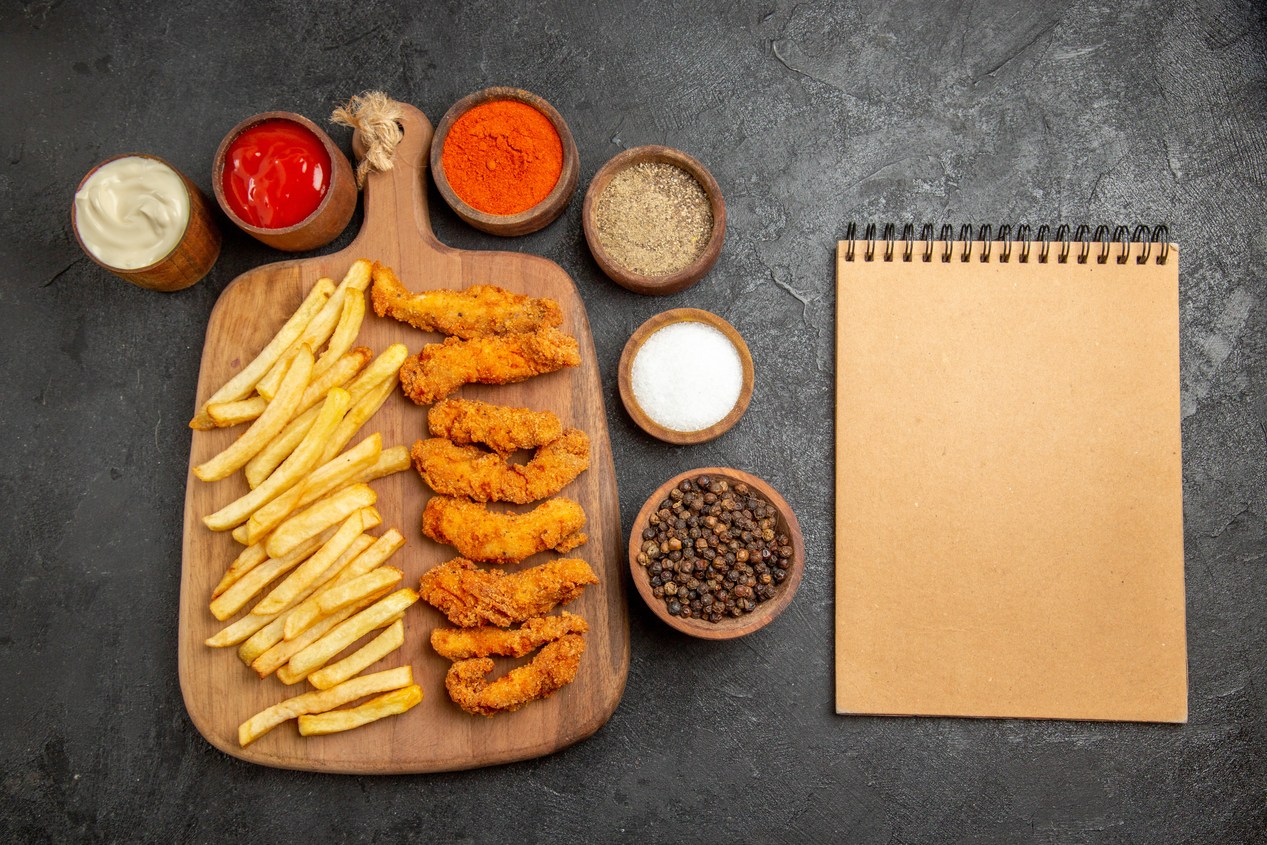 fried-chicken-meal-on-cutting-board-served-with-di-2023-11-27-05-09-06-utc (1)